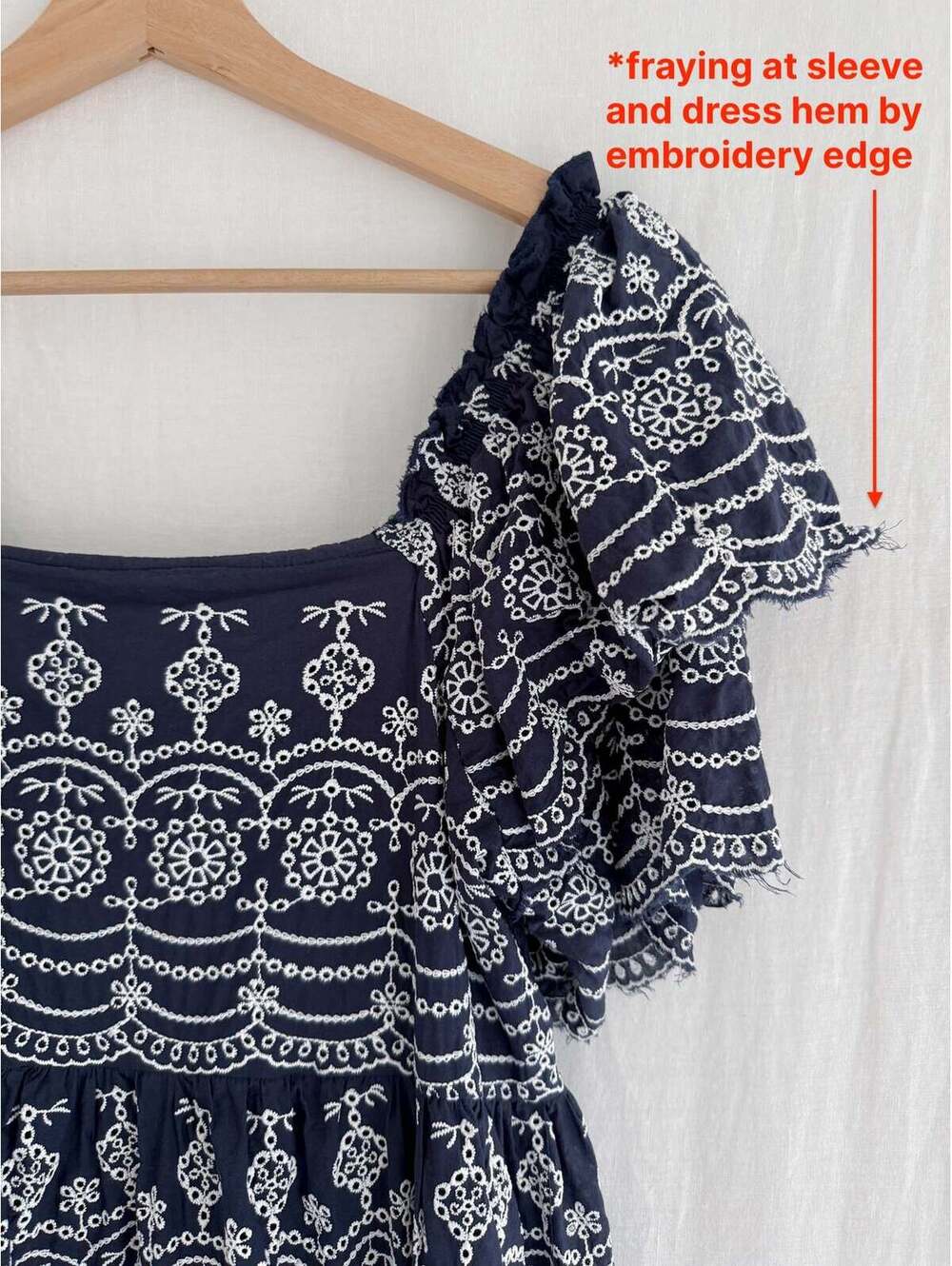 JOIE - SIZE M - Picture 3 of 7
